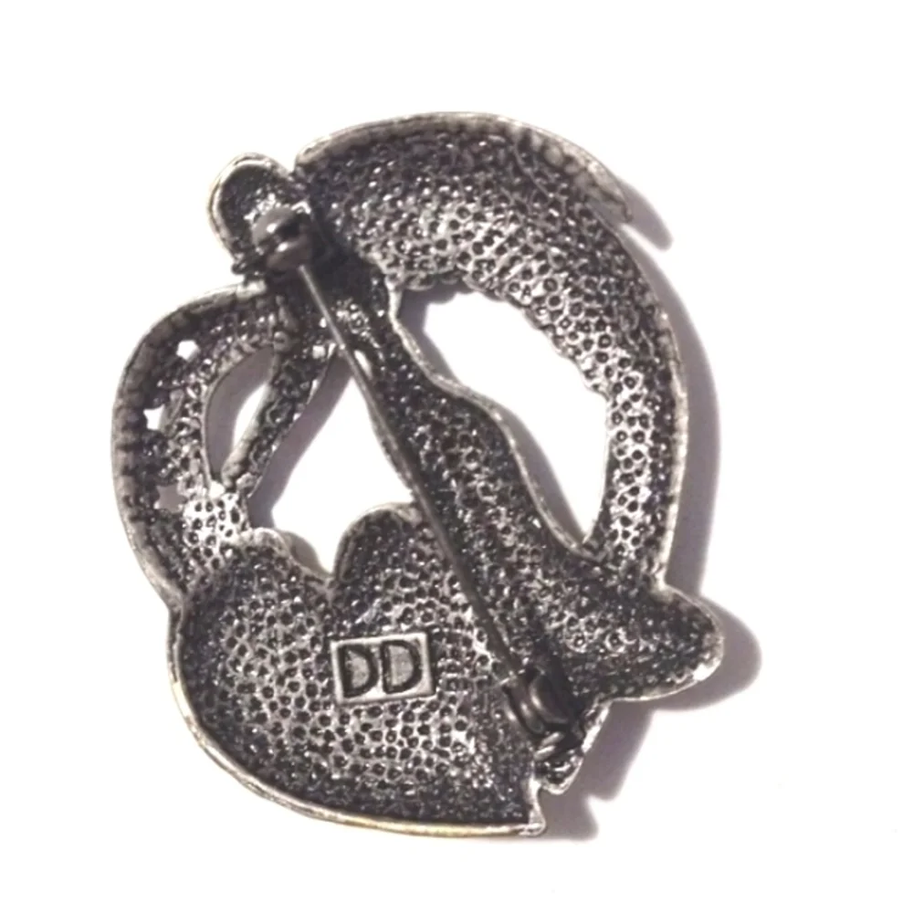 DD SIGNED PEWTER ANGEL WITH HEART/STARS RED RHINESTONE 1.8
